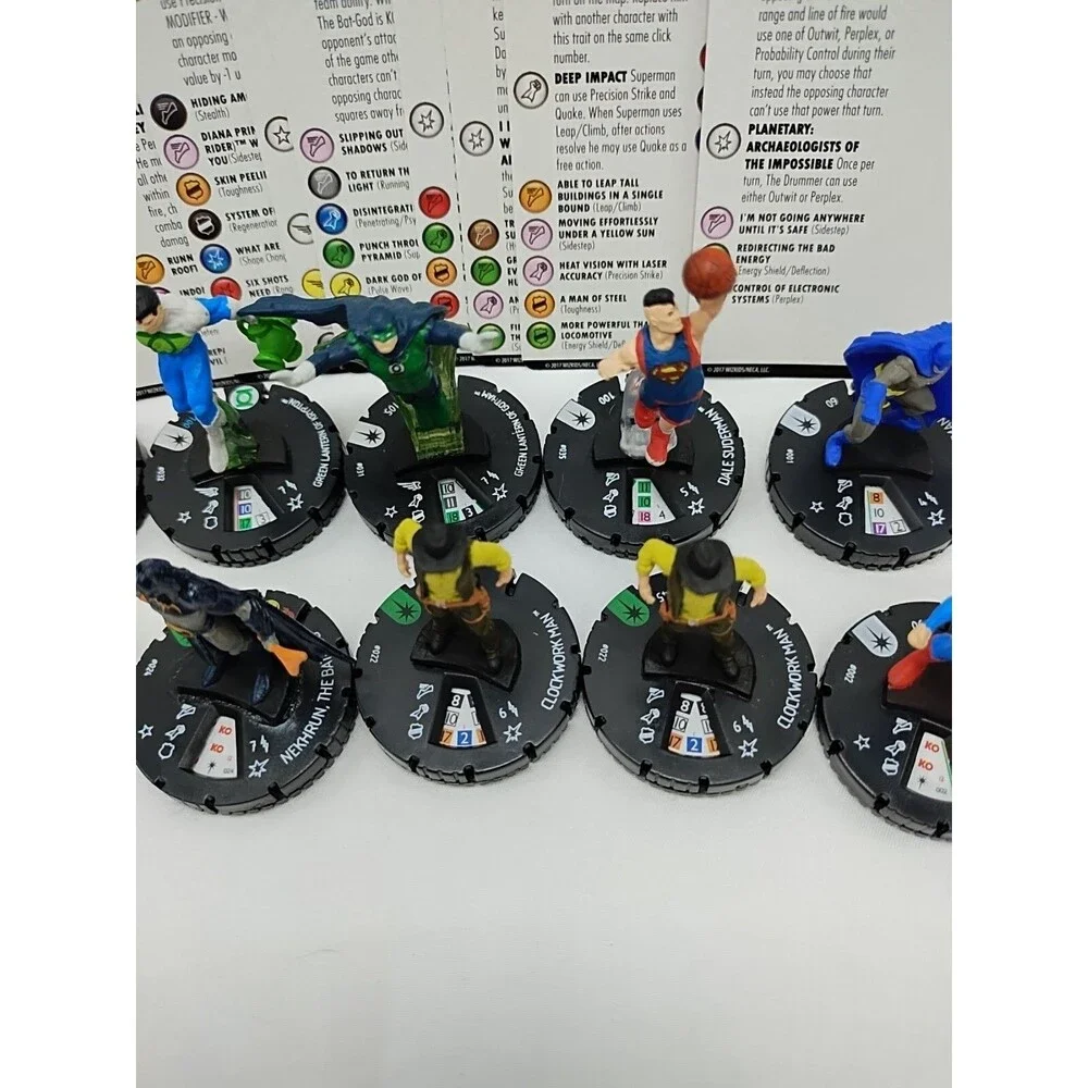 Lot Of (10) Heroclix 15th Anniversary 4-Rares 4-Uncommon 2-Commons With Cards